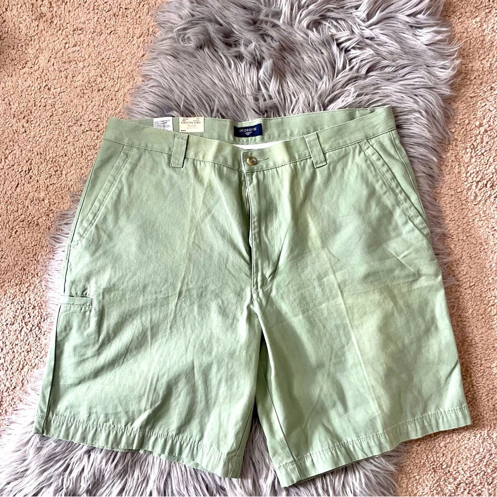 Dockers flat front relaxed fit men’s shorts | NWT |